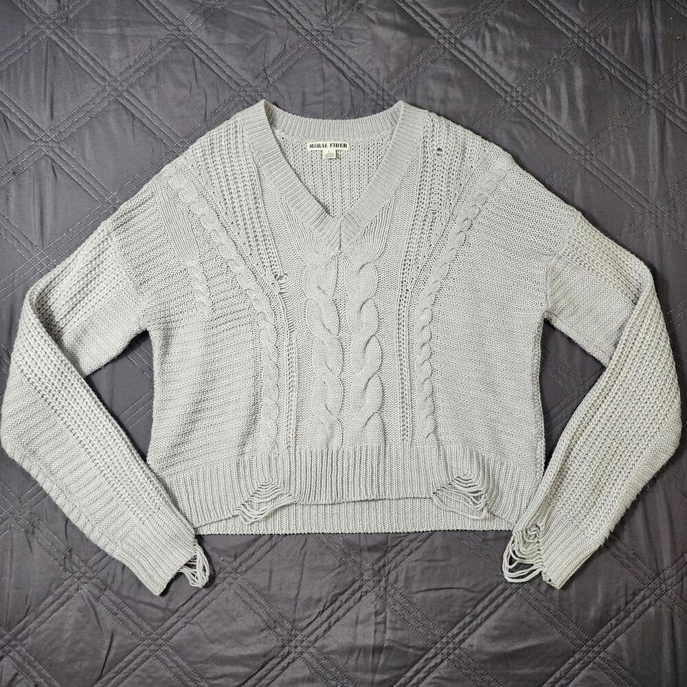Moral Fiber Women's Warm & Cozy Distressed Grey Knit Sweater Size Large